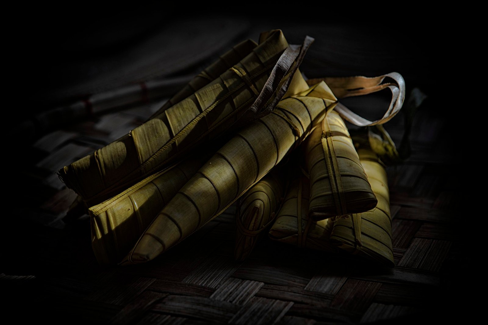 Suman (Sticky Rice Cake in Banana Leaf)